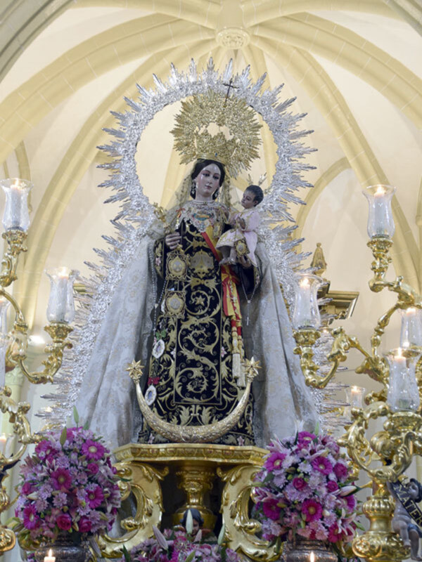 “Virgen del Carmen” del músico coruñés y compositor militar  Ginés Sánchez Torres y dedicada a la hermosa talla mariana 