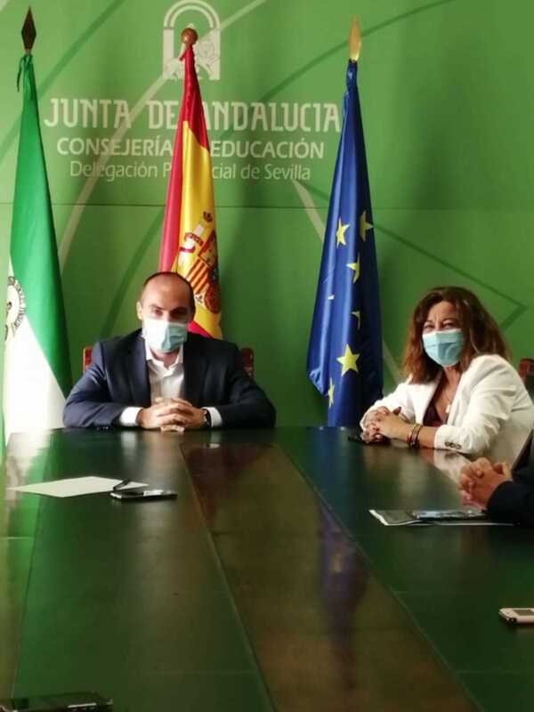 Miguel Martín León toma posesión como delegado Territorial de Educación de Sevilla
