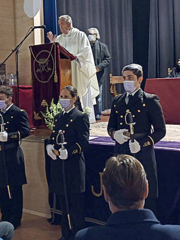 Homenaje al Hermano de la Hermandad de Jesús Nazareno de Alcalá del Río  Jorge López Resa, muerto en unas maniobras 