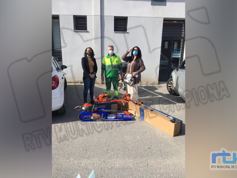 Tres nuevas máquinas para el servicio de Parques y Jardines de Chipiona