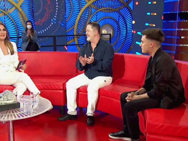 El gaditano David Palomar cumple su promesa con Eva Ruiz y acude a "Esta es tu noche"