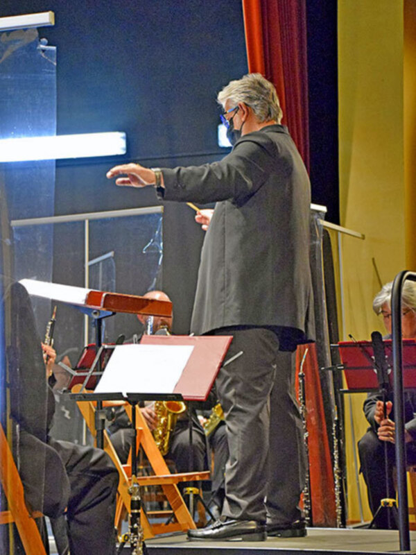 La Banda Sinfónico Municipal de Sevilla ofreció un nuevo concierto dedicado a Valencia La Banda Sinfónica Municipal de Sevilla ofrecerá un nuevo ...