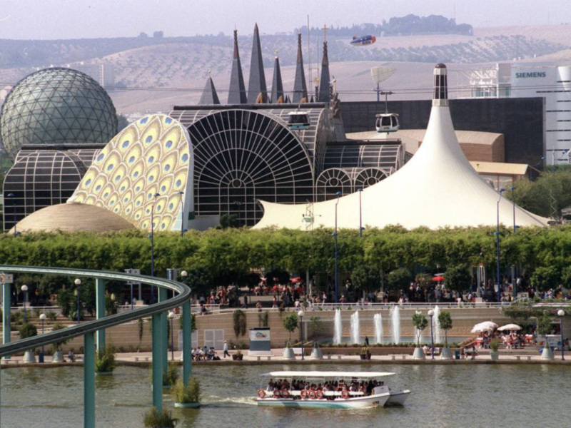 "La EXPO92 de Sevilla, conferencia online en la Escuela de Paisajismo Castillo de Batres".