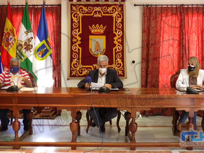 Firmado el convenio entre el Ayuntamiento de Chipiona y Acitur para el desarrollo de acciones para la promoción del Centro Comercial Abierto