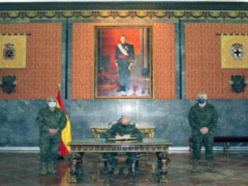 El Jefe de Estado Mayor de la Defensa realiza su primera visita oficial al Cuartel General de la Fuerza Terrestre en Sevilla.