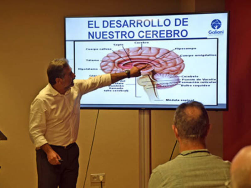 Conferencia de José Galiani Domínguez en el Hotel Zenit  por el Ateneo de Triana