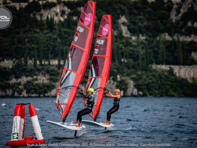 El Club Náutico Sevilla, en el Campeonato del Mundo de la clase iQFoil