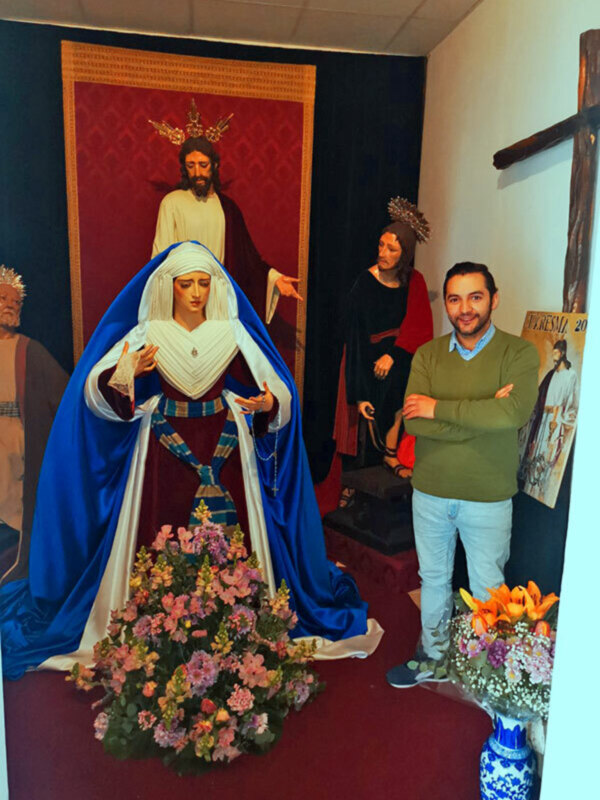 .Fran Ávila pregonero de la asociación de Ntro. Padre Jesús del Amor en el misterio del Lavatorio de los Apóstoles 
