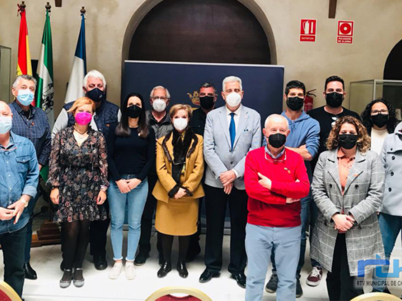 La Asociación Cultural Caepionis realiza un acto de presentación de su nueva directiva a la Corporación chipionera
