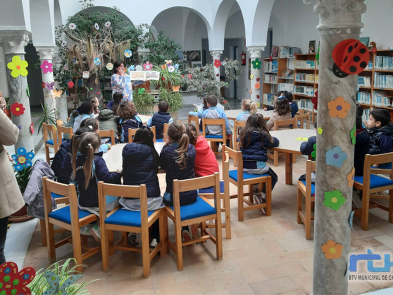 La Biblioteca Municipal de Chipiona retoma sus actos presenciales tras dos años sin actividades por la pandemia