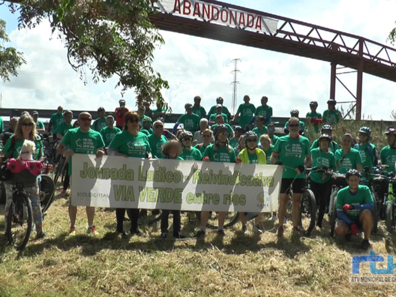 La marcha por la Vía Verde Entre Ríos vuelve pidiendo que los ayuntamientos sumen para aprovechar los avances con Diputación y Junta