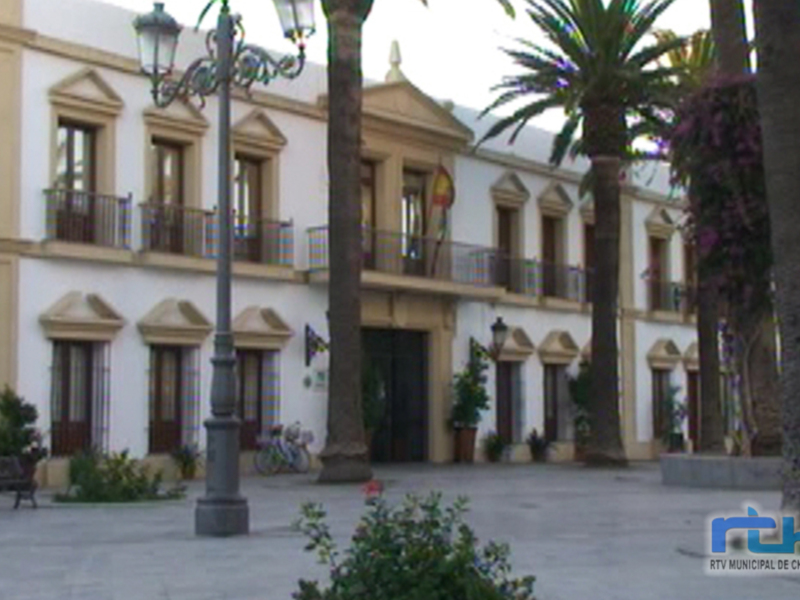 El Pleno chipionero aprueba la modificación del reglamento de servicios extraordinarios de la Policía Local
