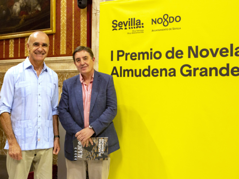 El Ayuntamiento de Sevilla convoca el Premio Almudena Grandes 