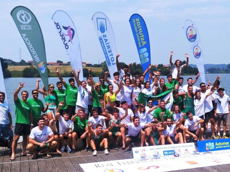 El Náutico Sevilla, subcampeón de España de sprint olímpico de piragüismo