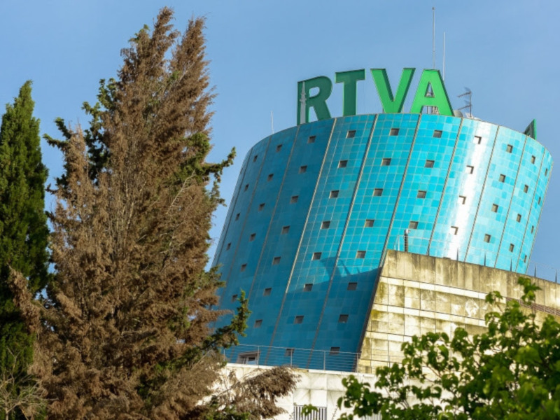 El director general de la RTVA, Juande Mellado, remodela el cuadro directivo de la Agencia Pública