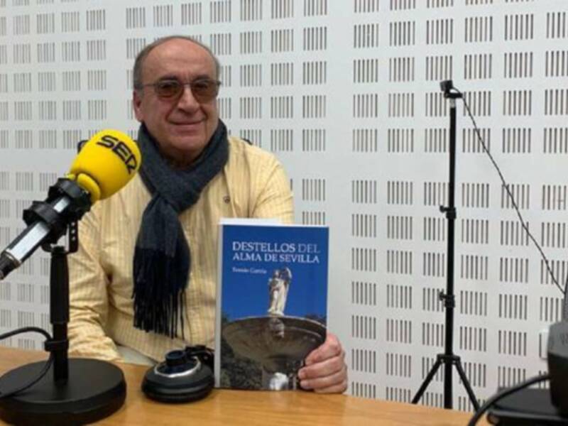 Tomás García, columnista y biólogo, presenta "Destellos del alma de Sevilla" un recorrido por el patrimonio artístico, histórico y natural de la ciuda