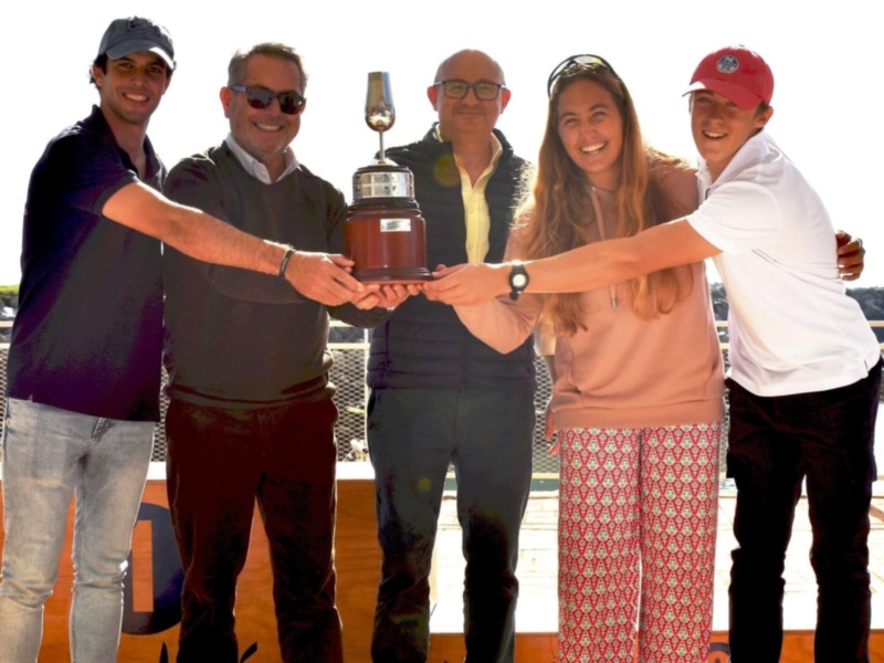 Pilar Lamadrid repite título en la New Year's Race