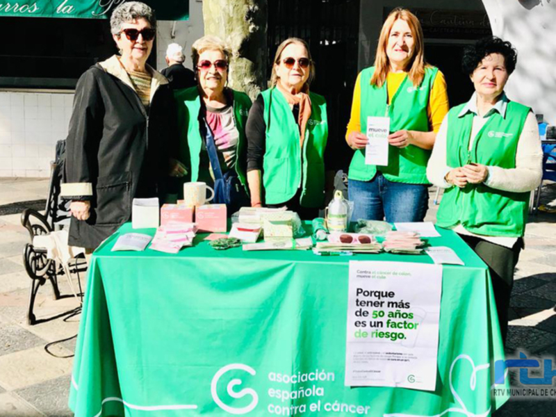 Una jornada informativa ha sensibilizado esta mañana en Chipiona sobre la prevención del cáncer de colon
