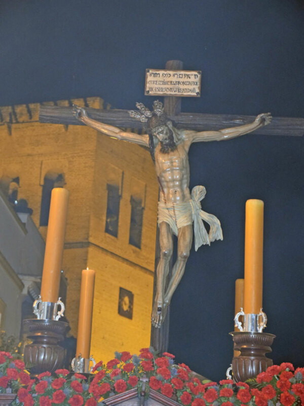 Marte santo silencio en Alcalá del Río 