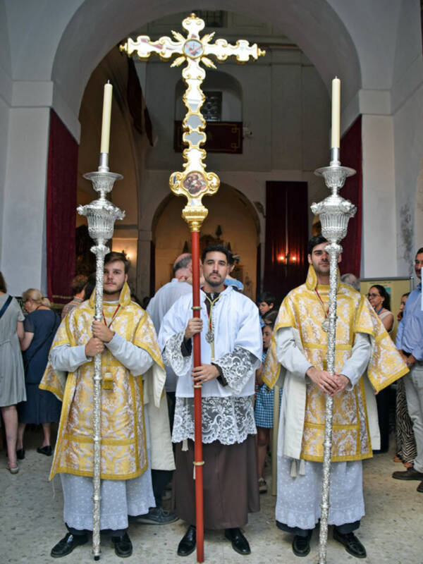 Procesión Solemne de San Antonio de Padua en Sevilla