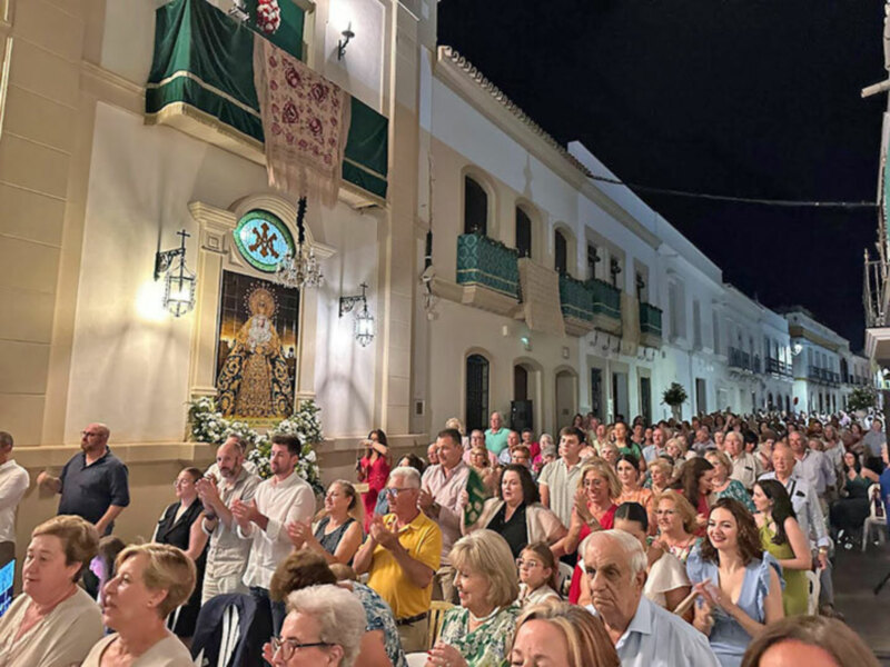 Inédita intervención musical de la Coral de Vera-cruz en Alcalá del Río