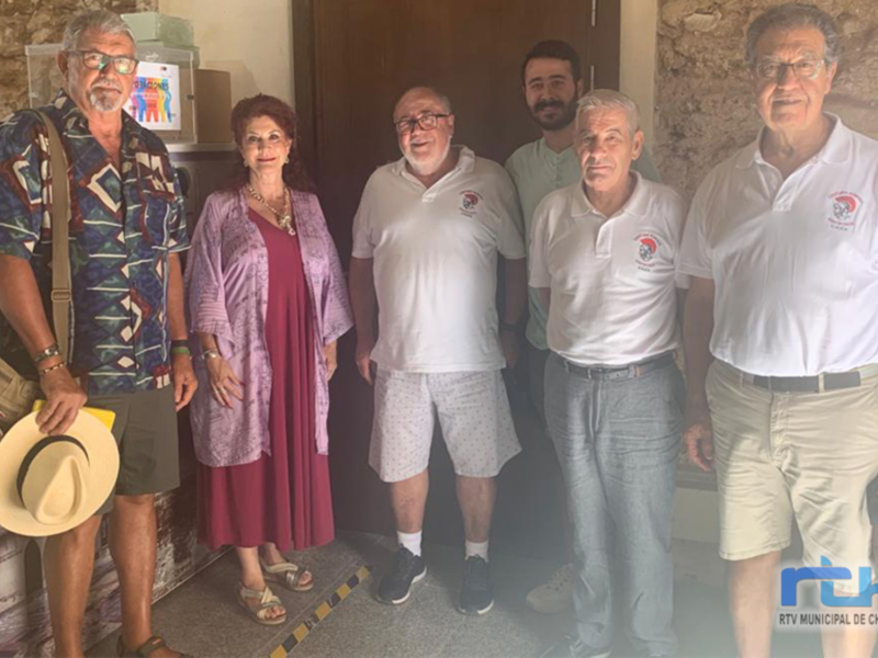 Isabel Mª Fernández se reúne con la Centuria Romana de Santiponce para preparar el segundo Festival Romano ‘Turris Caepionis’