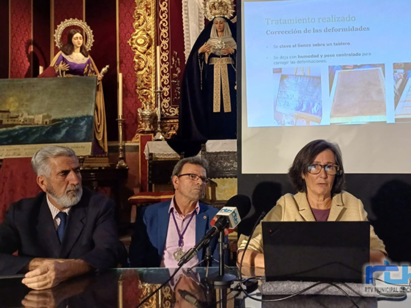 La restauradora Amalia Belmonte presenta los trabajos de mejora realizados en el cuadro del Maremoto de Lisboa de la capilla del Cristo de las Miseric