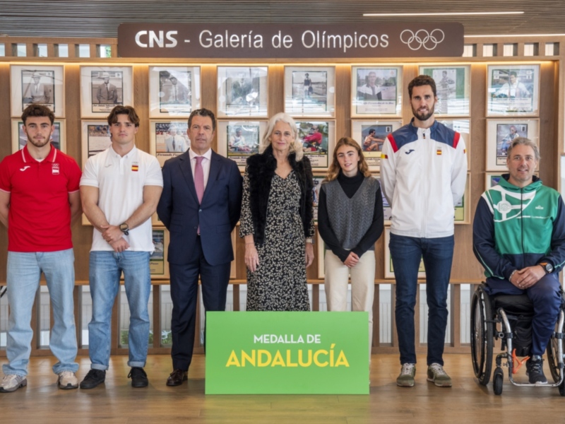 El Club Náutico Sevilla solicita la Medalla de Andalucía