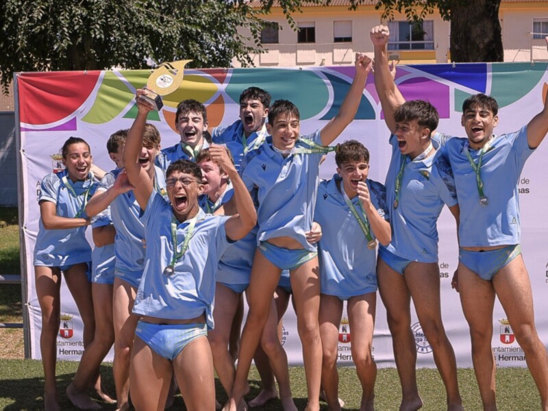 Broche de oro del Club Waterpolo Dos Hermanas PQS al curso autonómico
