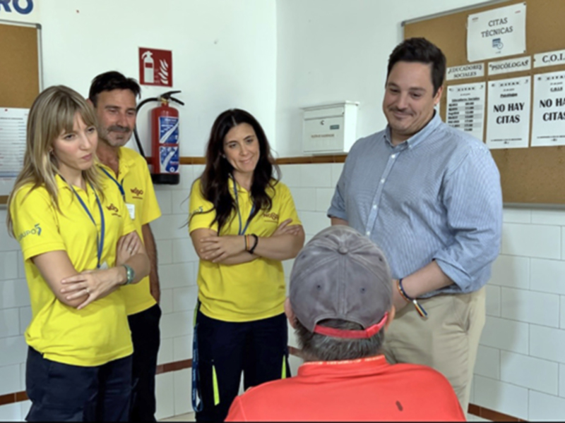 El Ayuntamiento de Sevilla amplía las plazas y la atención horaria del dispositivo especial contra el calor para atender a las personas sin hogar