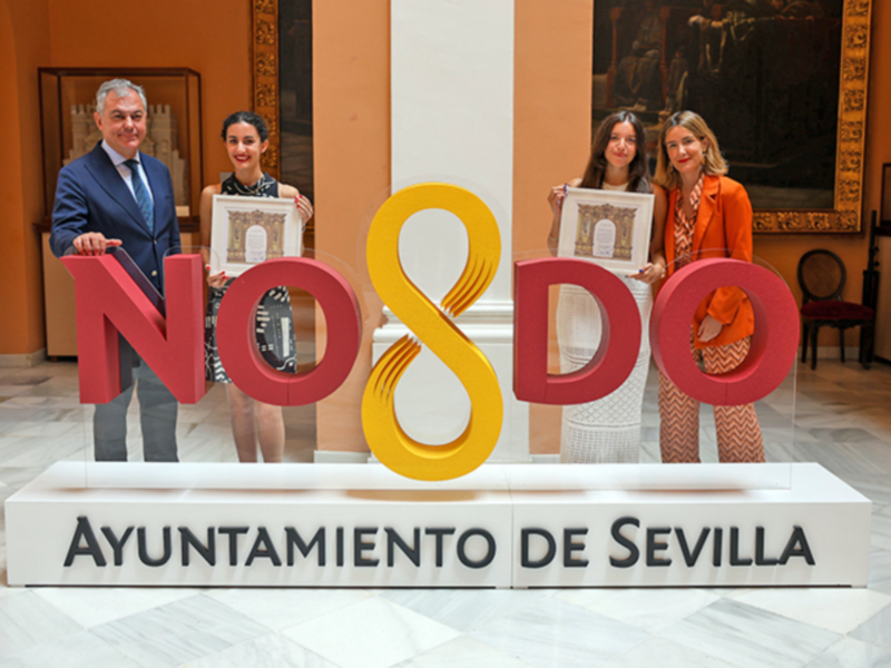 Homenaje en Sevilla a las estudiantes con notas más altas en la Selectividad 2024