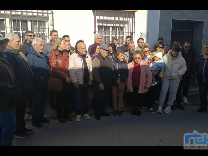 Chipiona tributa un reconocimiento a José Tirado del Moral, fallecido en 1982 mientras salvaba a pasajeros en un accidente aéreo en EE.UU.