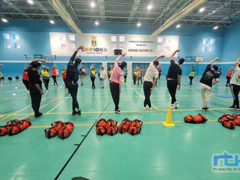 Casi una decena de alumnos de Instituto Francisco Pacheco de Sanlúcar hacen sus prácticas en la Delegación de Deportes