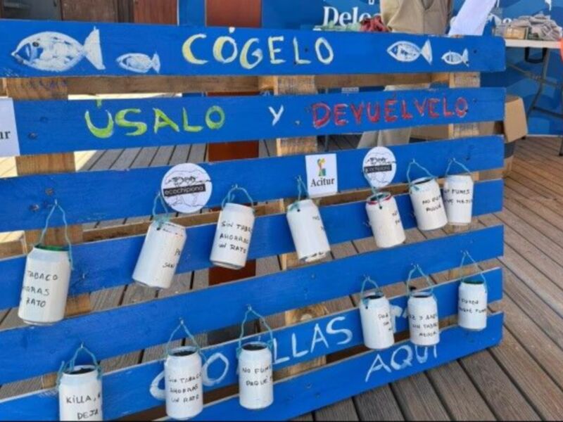 Acitur+CCA y Eco Chipiona se suman a la actividad de concienciación medioambiental de la campaña ‘Orillas sin colillas’ que tuvo lugar ayer