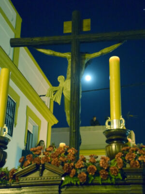 Los devotos del Cristo del Buen Fin renuevan su fe en la Solemne Misa de Hermandad en Alcalá del Río