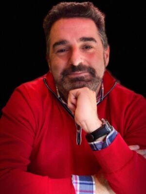 Entrevista con José Miguel Gómez sobre su primer libro sobre la Segunda Guerra Mundial 