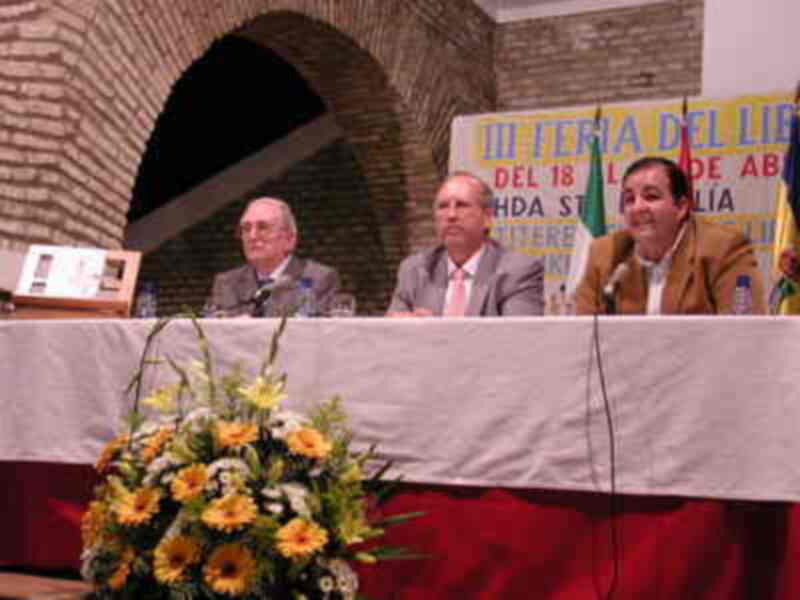 La Feria del Libro de Gines abre sus puertas con actividades culturales para todos los públicos