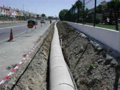 Gines: mejoras en el encauzamiento de aguas en la Avenida de Europa