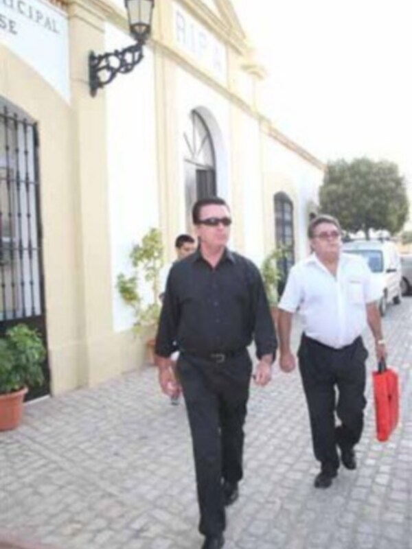 Ortega Cano visitó la tumba de Rocío Jurado