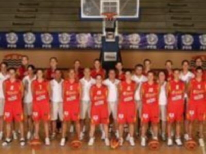 La selección española de baloncesto femenino vence a China en su primer partido de la Copa Eletrobrás 2006 en Sao Paulo (66-71)