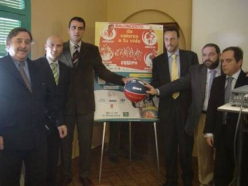 Presentacion en Andalucia del Programa Escolar de Baloncesto