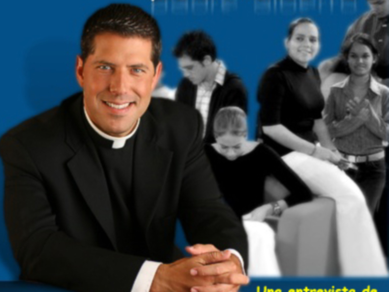 EL PADRE ALBERTO CUTIÉ O LA PASIÓN POR MOSTRAR A LOS JOVENES QUE CRISTO NO PASA DE MODA