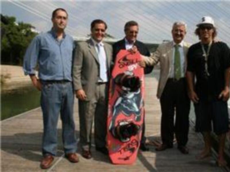 SEVILLA ACOGE EL CAMPEONATO DE ESPAÑA DE WAKEBOARD CON LA PARTICIPACIÓN DE 78 DEPORTISTAS EN 14 CATEGORÍAS