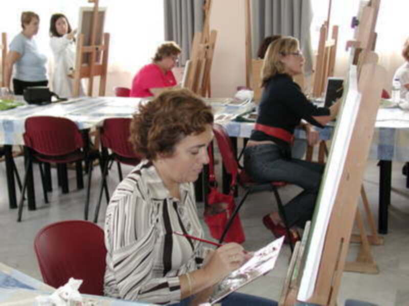 500 alumnos y alumnas participan en los cursos del Plan Formativo Municipal de Gines