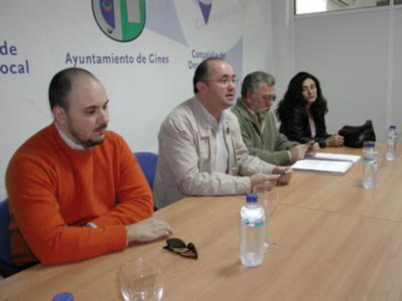 Los desempleados de Gines conocieron los detalles del Taller de Empleo Con nuevas energías