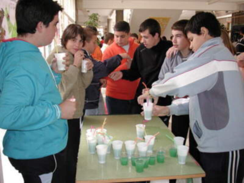 Gines: los jóvenes participaron activamente en el Día sin Alcohol