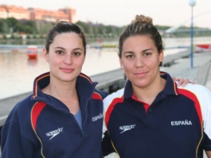 Yurema Requena y Margarita Domínguez levantan el telón del V Mundial de Natación en Aguas Abiertas de Sevilla 2008 