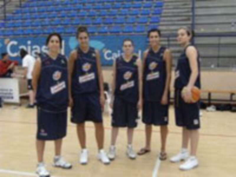 La Selección Femenina ya entrena en San Fernando para el Preolímpico de Madrid