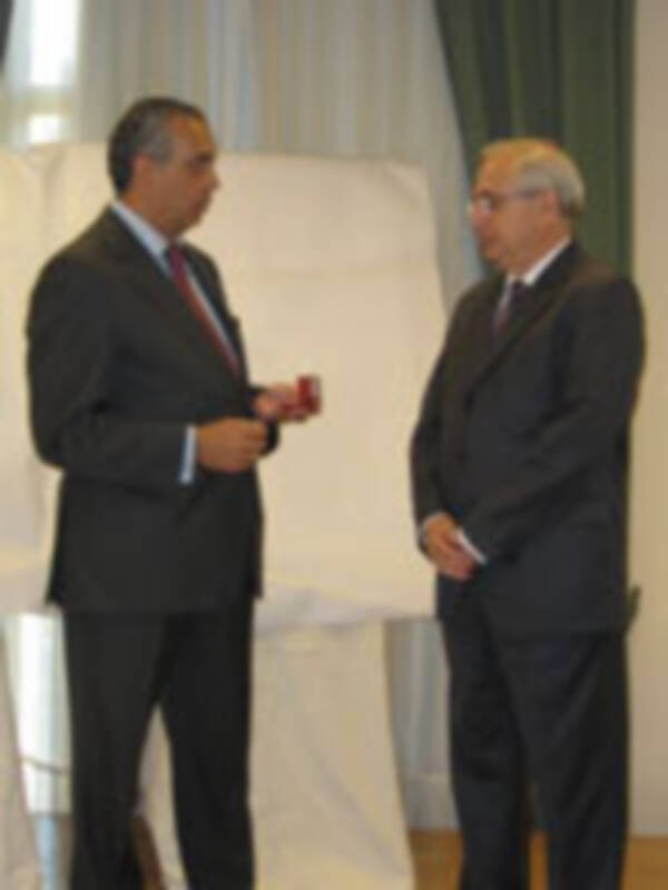 José Luis Sáez, presidente de la FEB, visitó Melilla