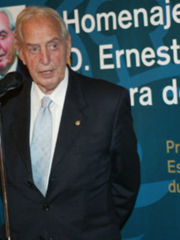 Luto en el baloncesto español por el fallecimiento de Ernesto Segura de Luna
